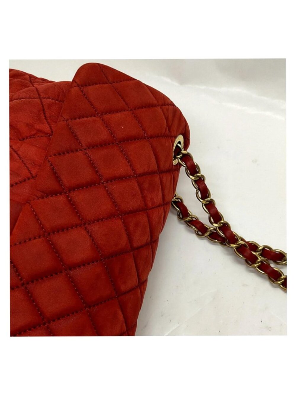 Authentic Chanel Quilted Flap Bag Red Leather Gold Chain Shoulder Bag Luxury - Picture 7 of 16